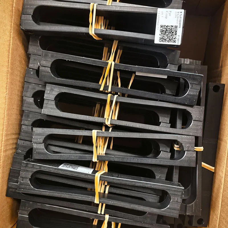 Нейлоновый хомут для труб (1)